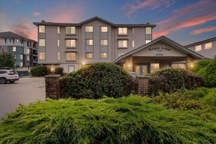 Photo de la propriété:  45660 Knight Road 306  BC V2R 2X4 