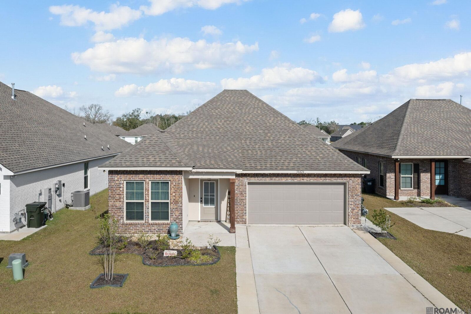 Property Photo:  38424 Parliament Dr  LA 70769 