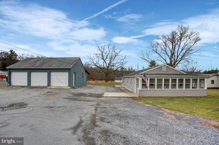 Property Photo:  930 Coldspring Road  PA 17222 