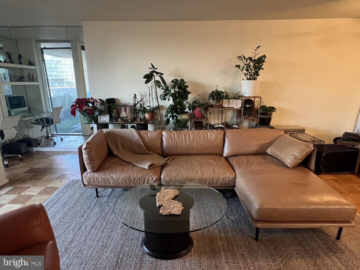 Property Photo:  490 M Street SW W507  DC 20024 