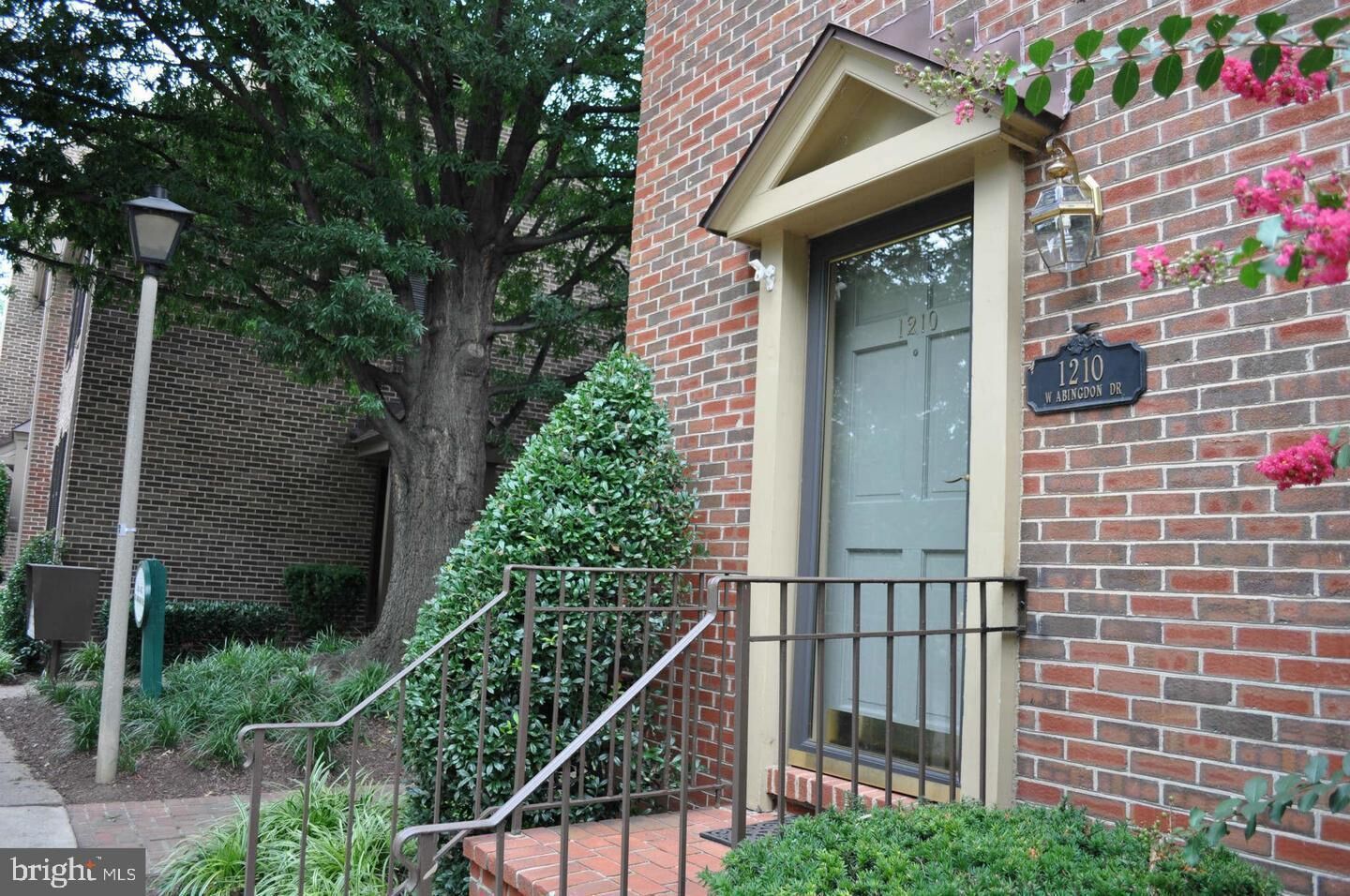 Property Photo:  1210 W Abingdon Drive  VA 22314 