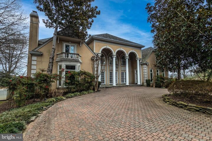 Property Photo:  7827 Southdown Road  VA 22308 