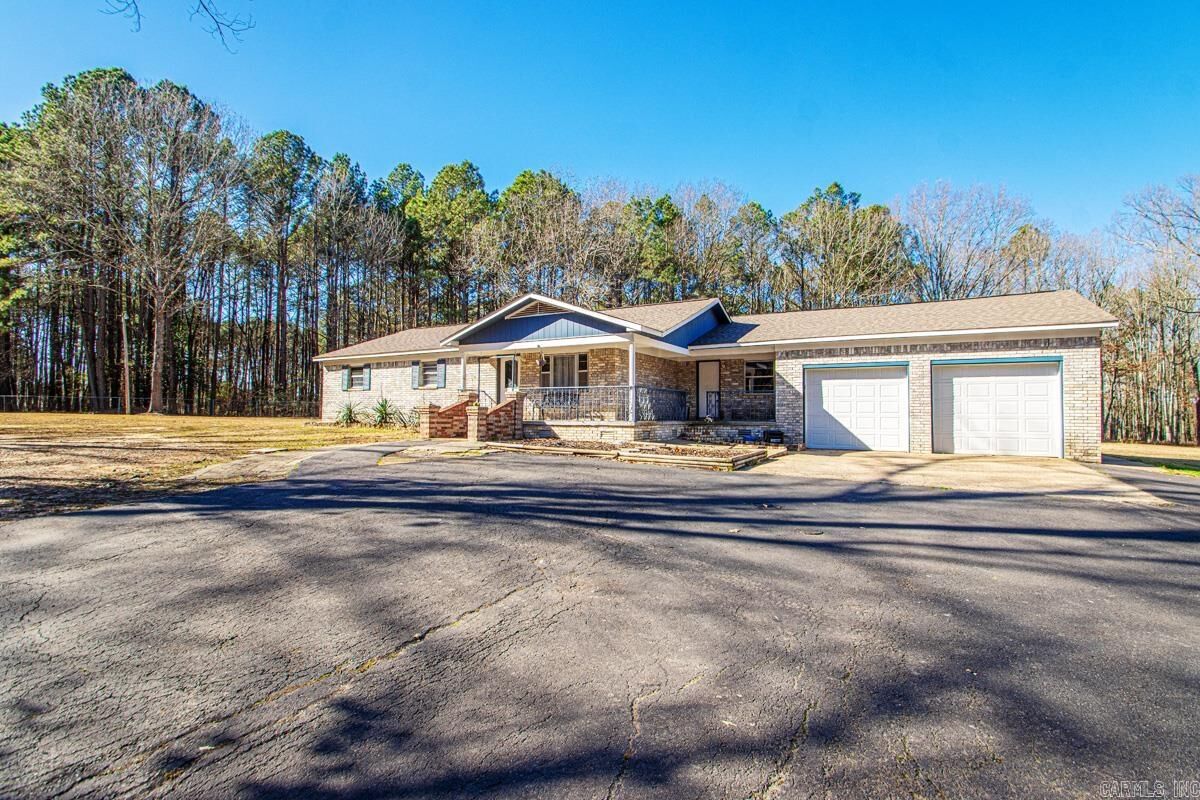 Property Photo:  14902 Alexander Road  AR 72002 