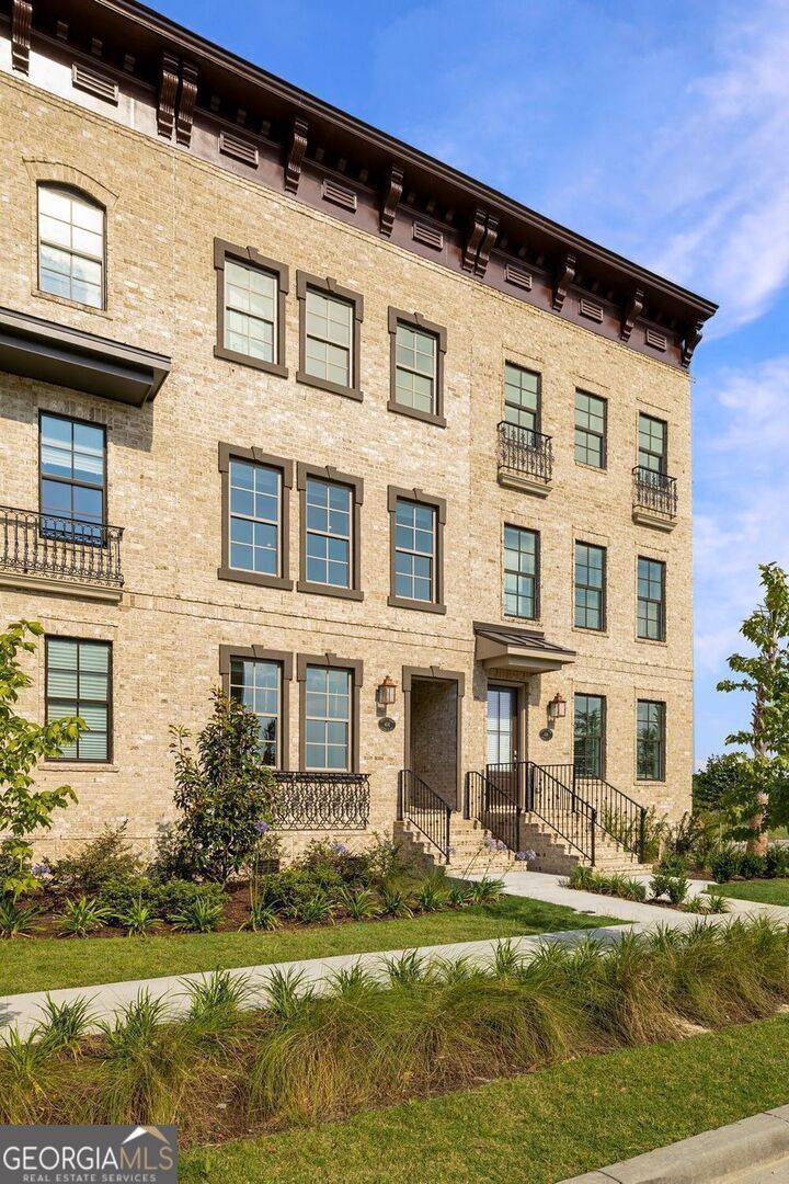 Property Photo:  416 Upper East Avenue  GA 31401 