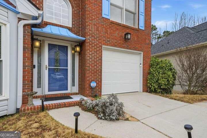 Property Photo:  370 Braxton Place  GA 30084 