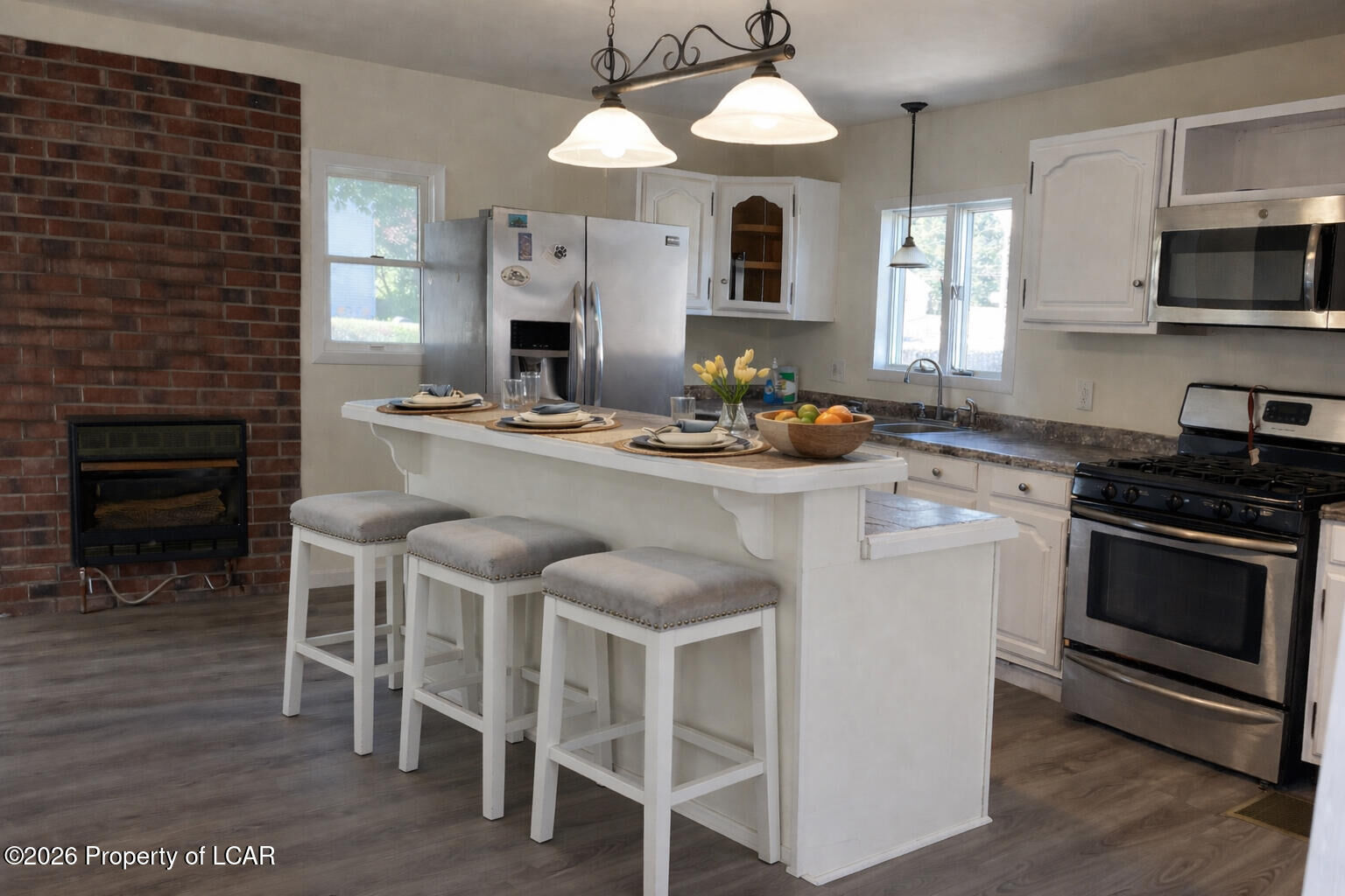 Property Photo:  401 6th Street  PA 18603 