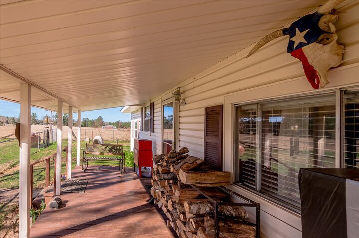 Property Photo:  868 Rex Bailey Road  TX 75845 