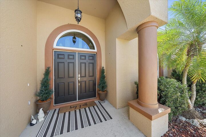 Property Photo:  4845 Turtle Bay Terrace  FL 34203 