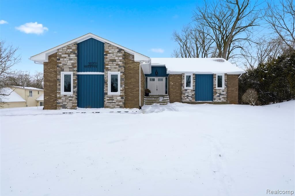 Property Photo: 20771 Halsted Road MI 48167 8914