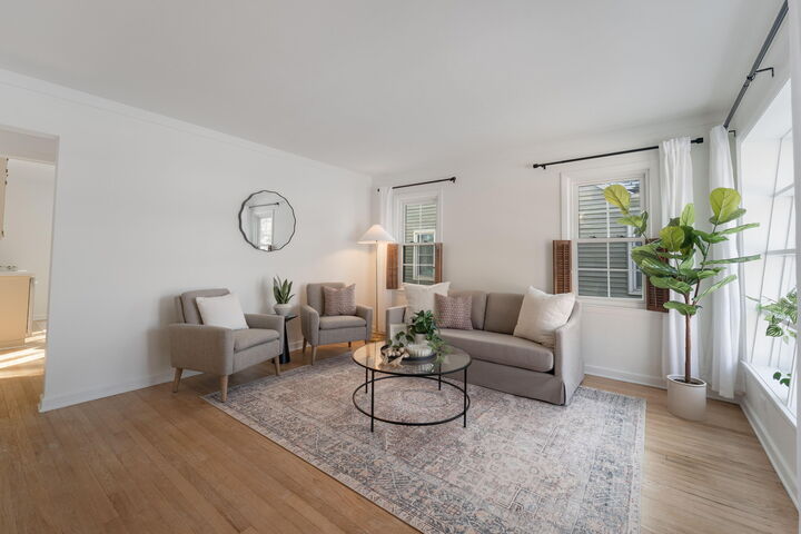 Property Photo:  4706 N Hollywood Ave  WI 53211 