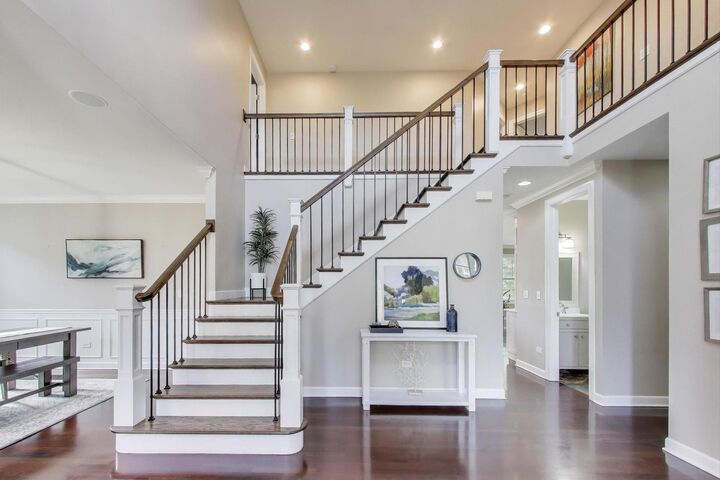 Property Photo: 2505 Brookstone Court IL 60502