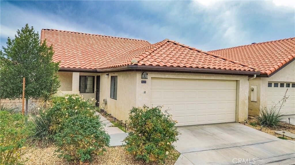 Property Photo:  19273 Palm Way  CA 92308 
