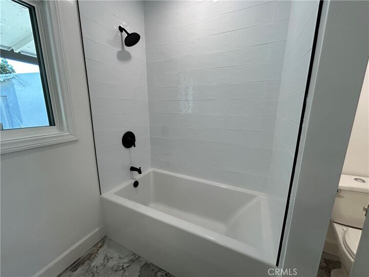 Property Photo:  1636 W 70th  CA 90047 