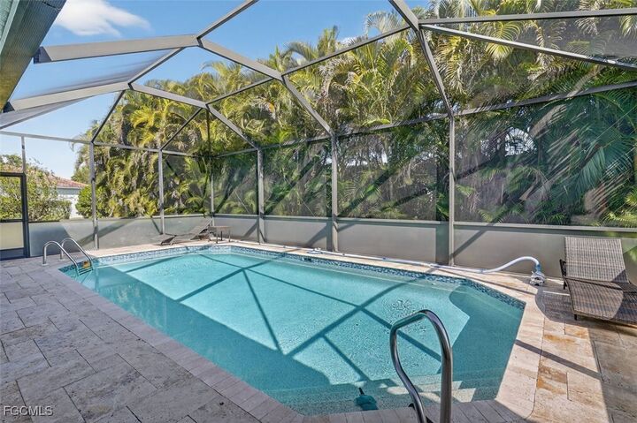 Property Photo:  12721 Dresden Court  FL 33912 