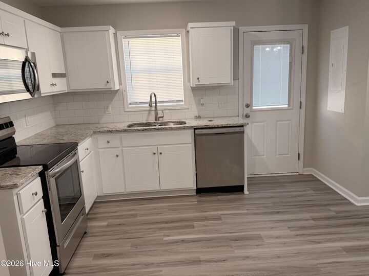 Property Photo:  1240 Cross Creek Circle 5  NC 27834 