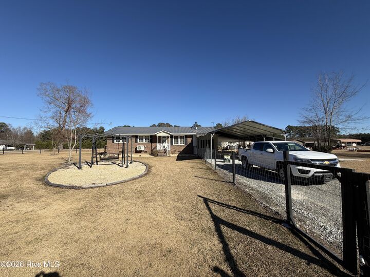 Property Photo: 737 Garland Avenue NC 28504