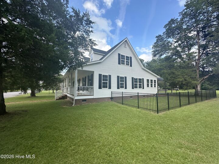Property Photo:  101 Academy Street  NC 27938 