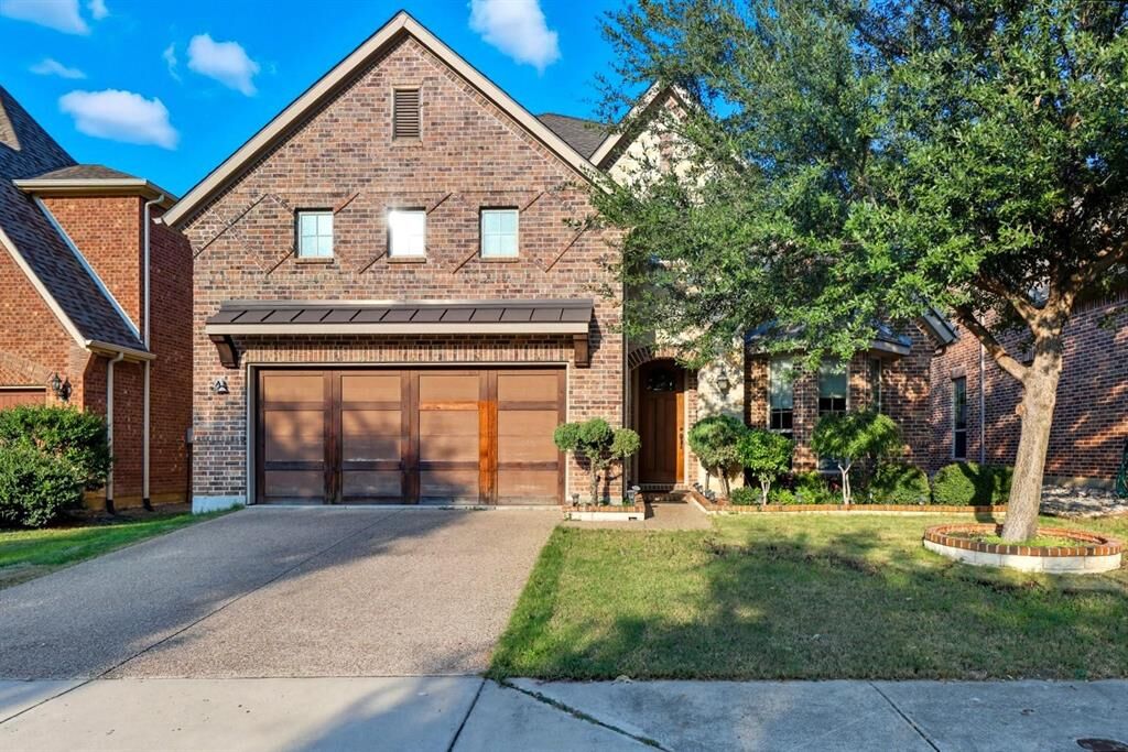 Property Photo:  209 Florence Drive  TX 75056 