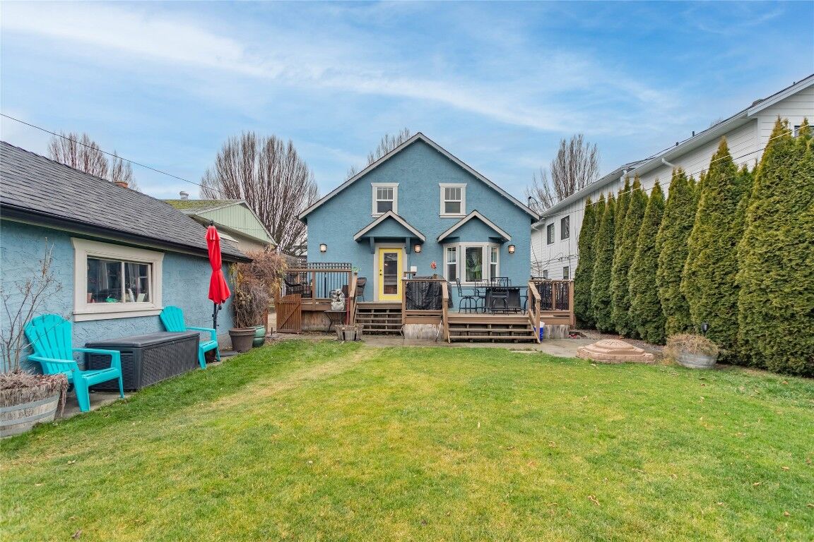 Property Photo: 756 Stockwell Avenue BC V1Y 6V9