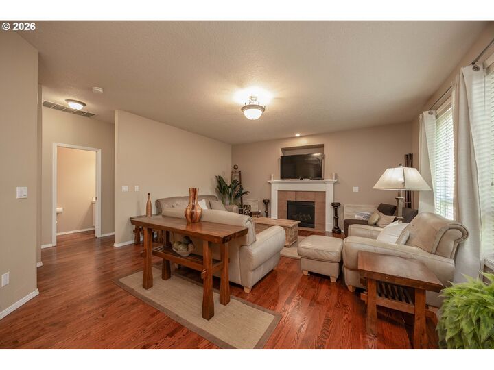 Property Photo:  16713 NW Countryridge Dr  OR 97229 