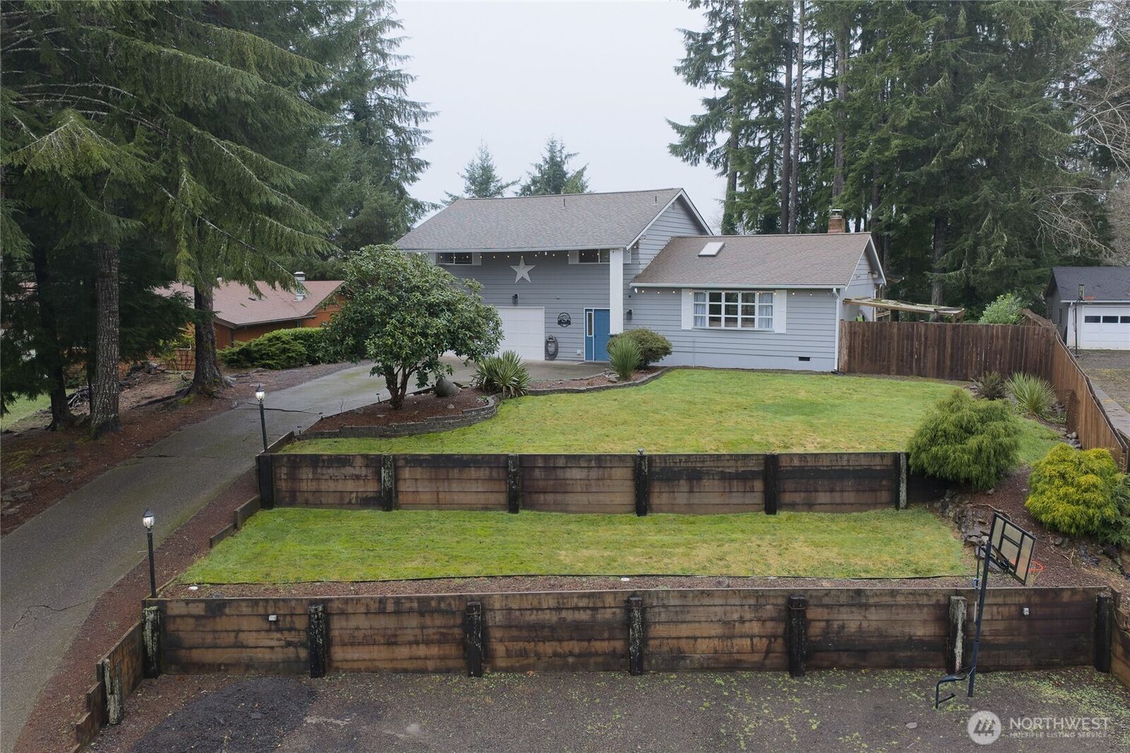 Property Photo:  511  Highland Drive  WA 98563 