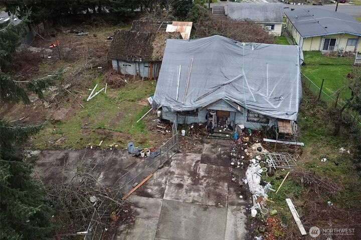 Property Photo:  1030  Hensley Street NE  WA 98516 