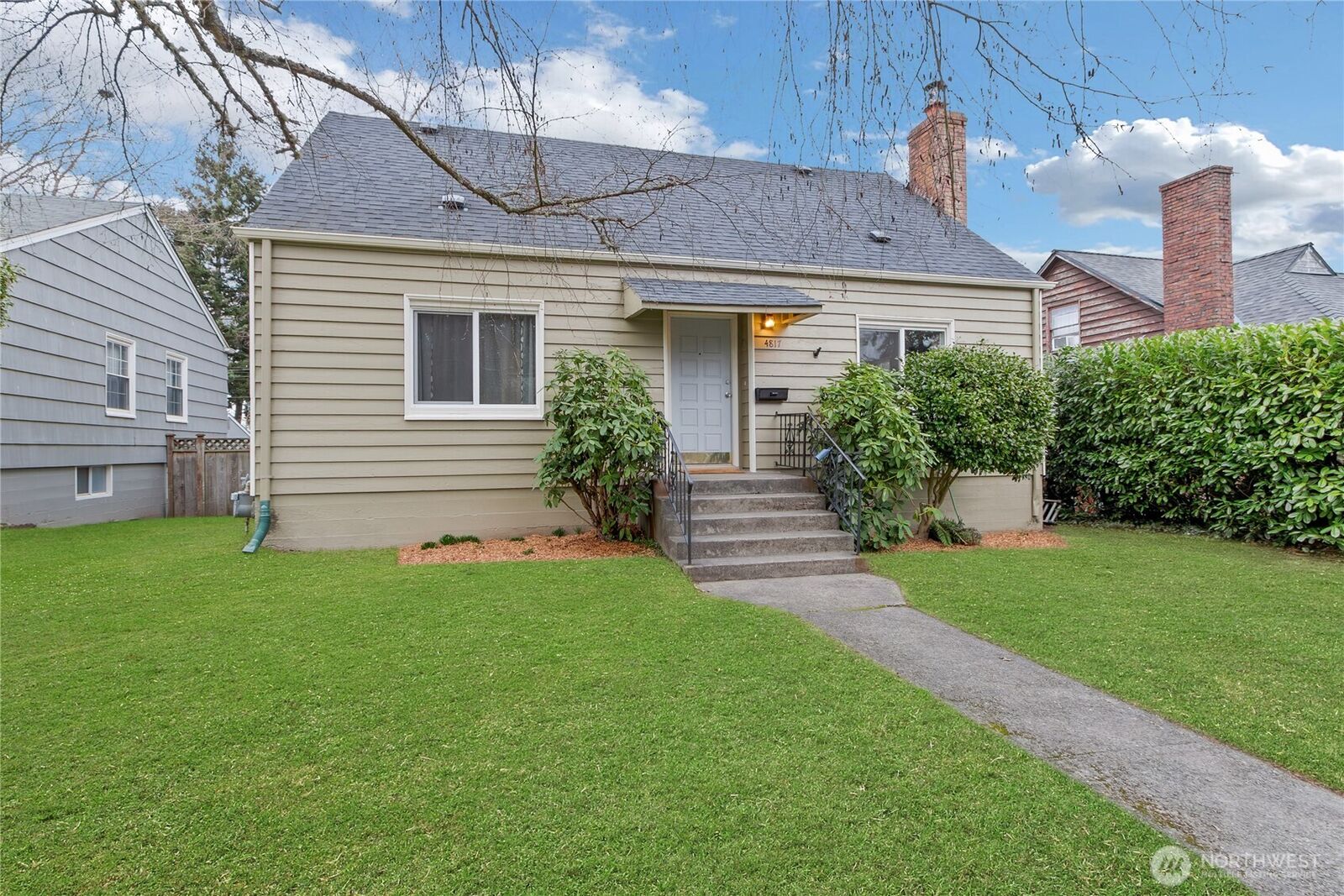 Property Photo:  4817 N 28th Street  WA 98407 