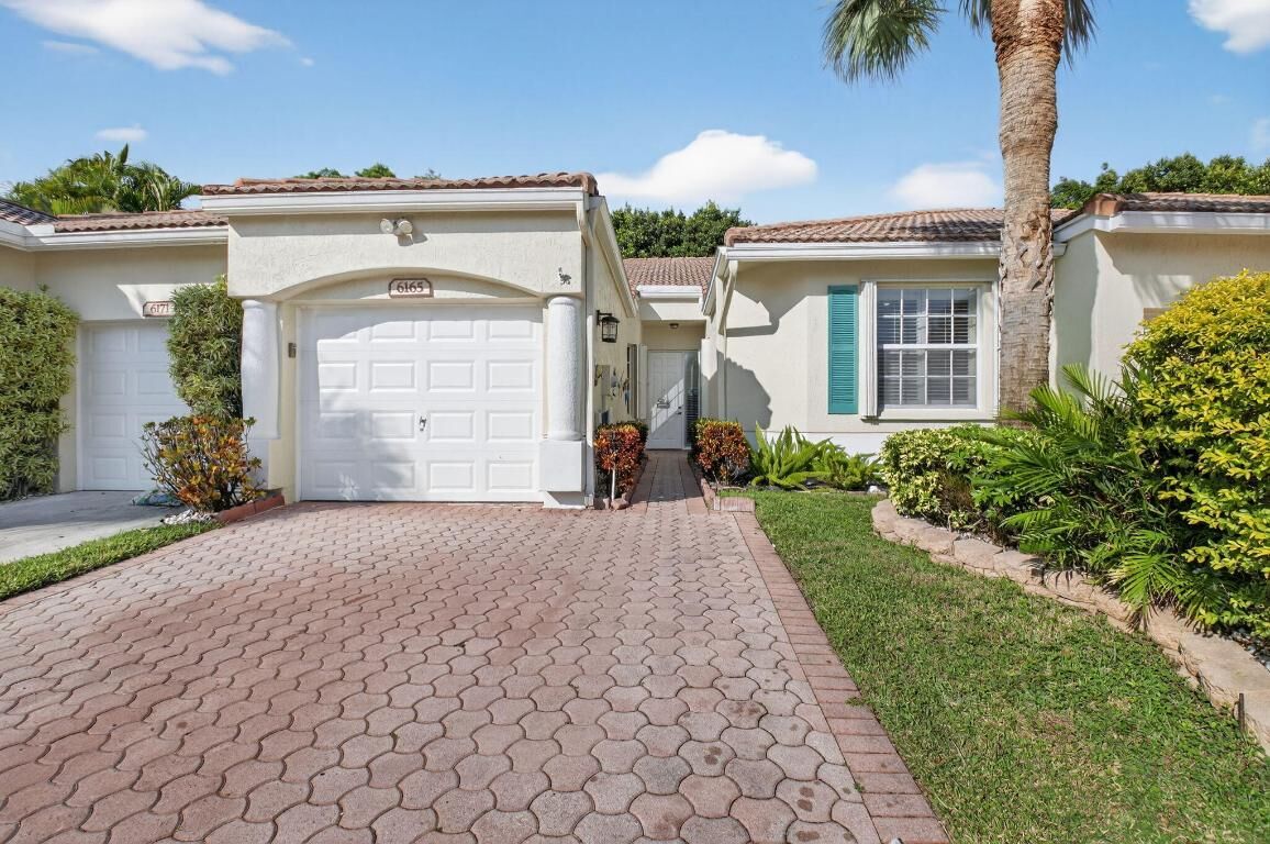 Property Photo:  6165 Petunia Road  FL 33484 