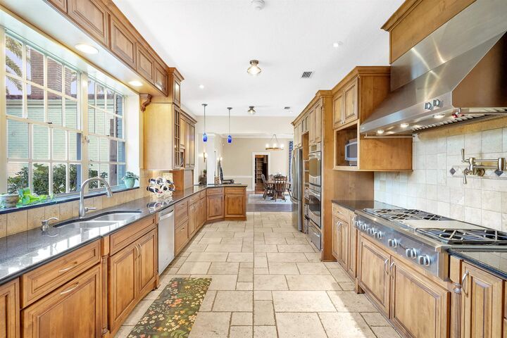 Property Photo: 40 Willow Drive FL 32080