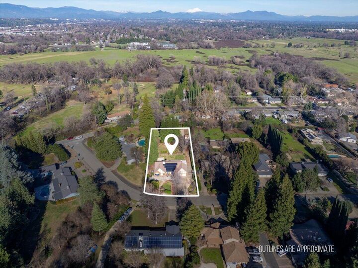 Property Photo:  2850 Balaton Avenue  CA 96001 
