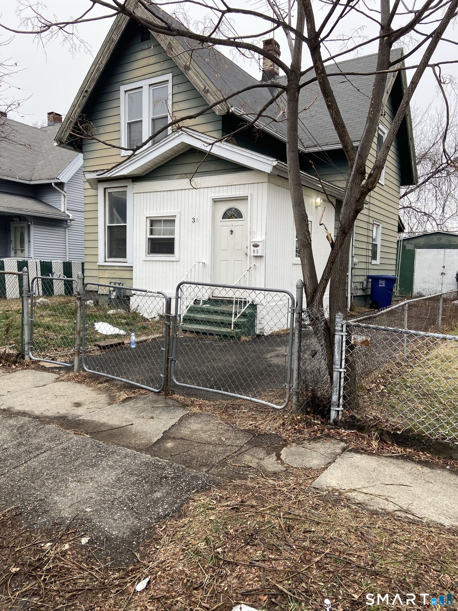 Property Photo:  36 Bassick Avenue  CT 06605 