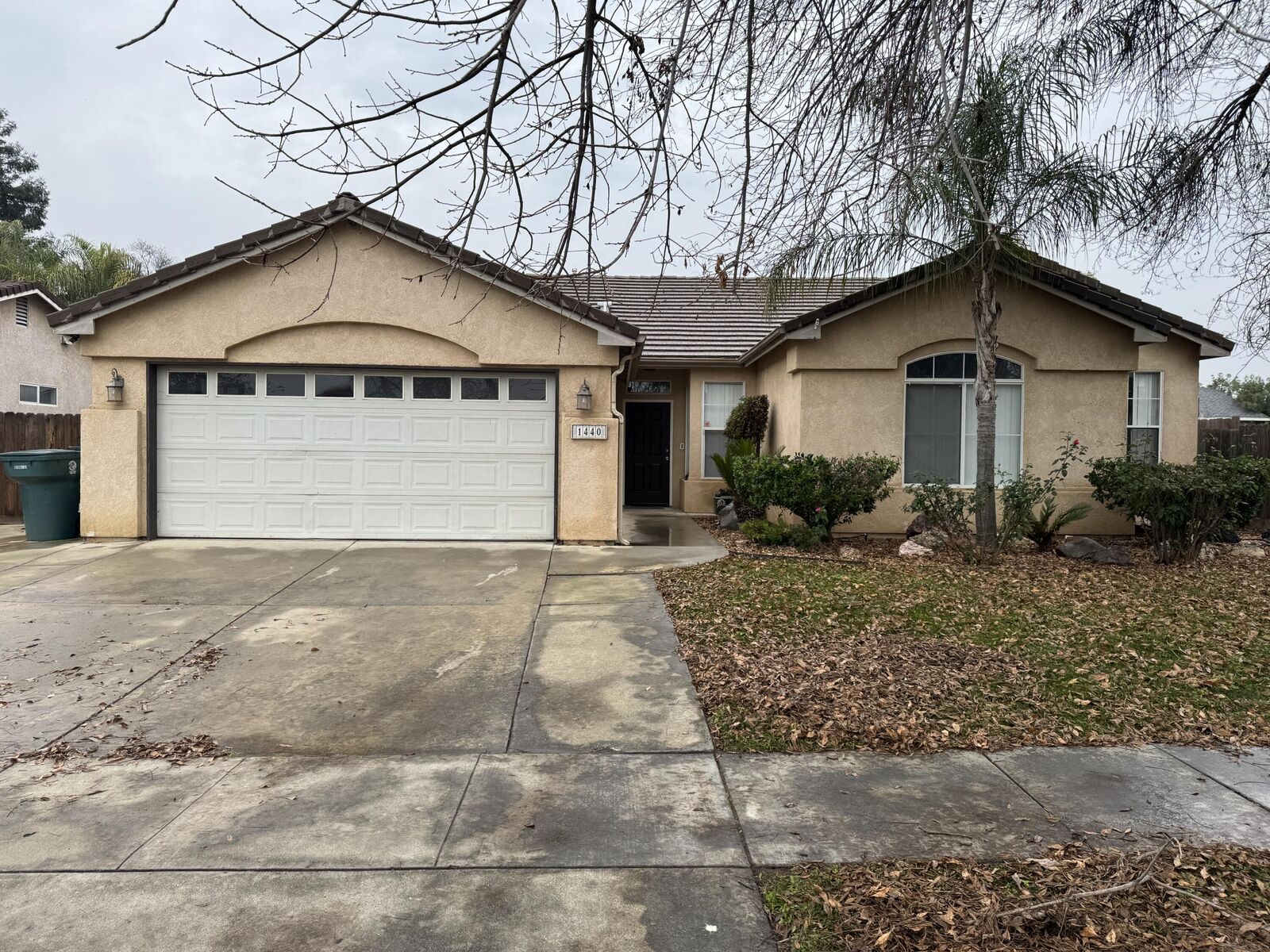 Property Photo:  1440 Cottage Grove Avenue  CA 93274 