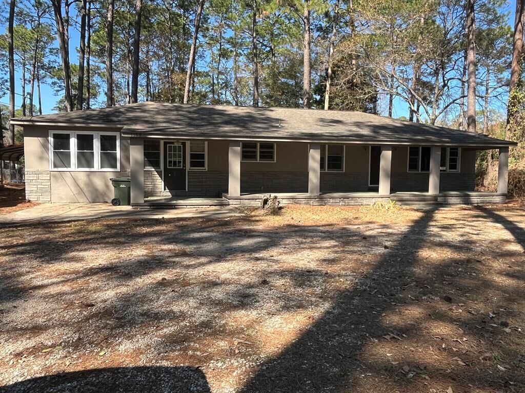 Property Photo:  1309 Remington Avenue  GA 31792 