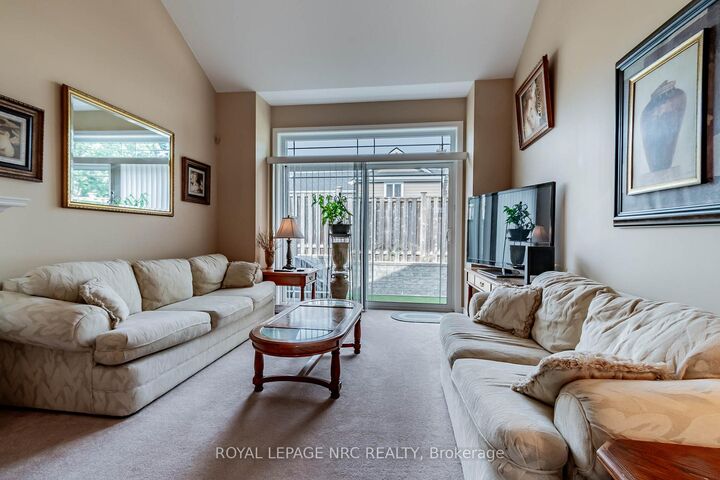 Property Photo: 4300 Kalar Road 15 ON L2H 1S8