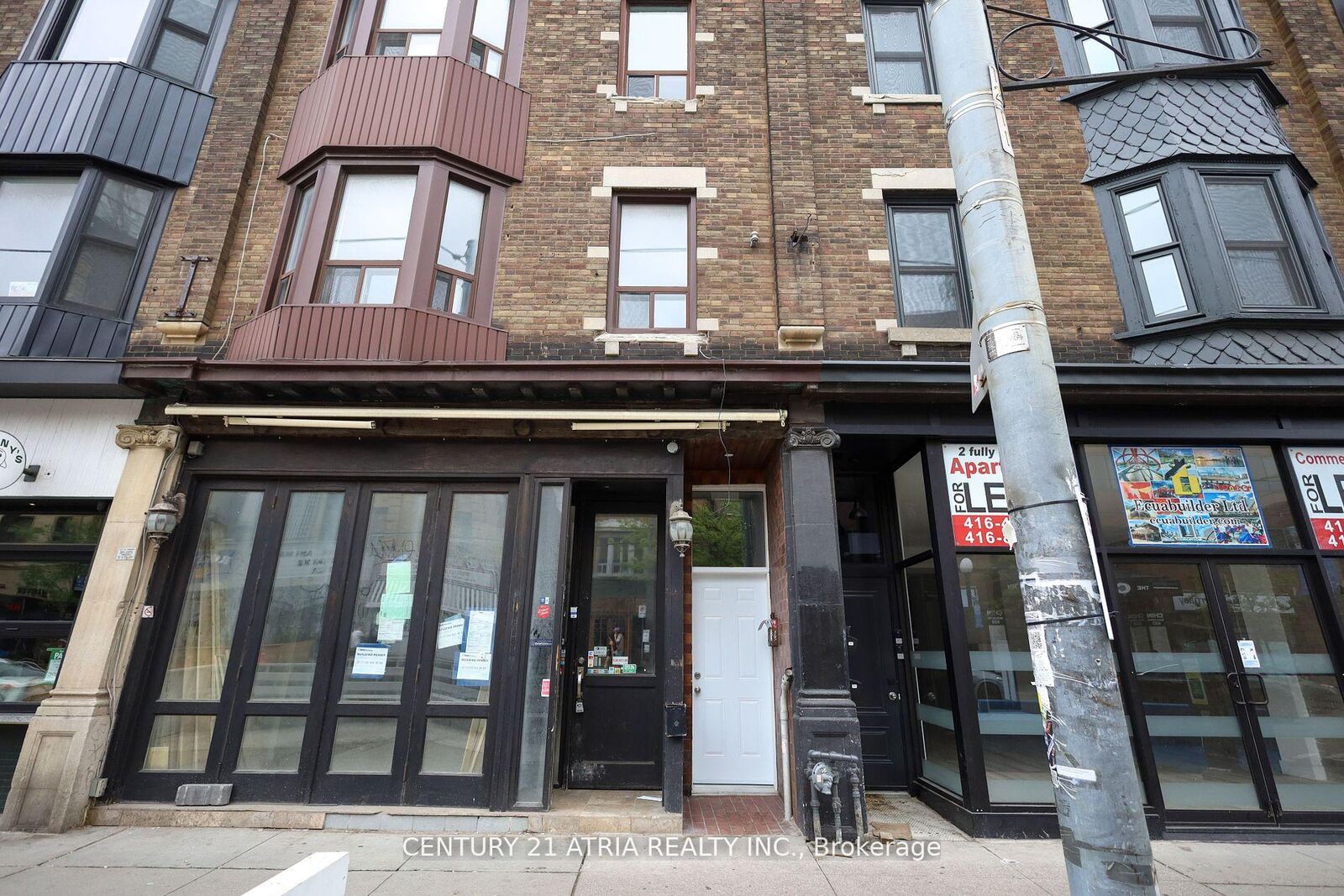 Property Photo:  613 College Street 3  ON M6G 1B5 