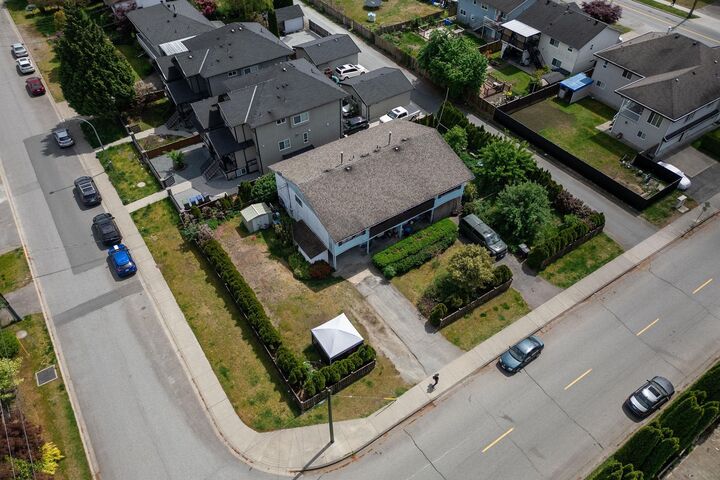 Property Photo: 3040 Wellington Street BC V3B 3X1