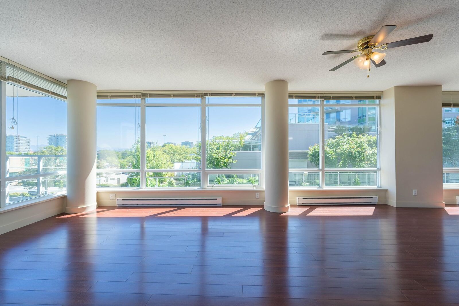 Property Photo: 8280 Lansdowne Road 603 BC V6X 0B2