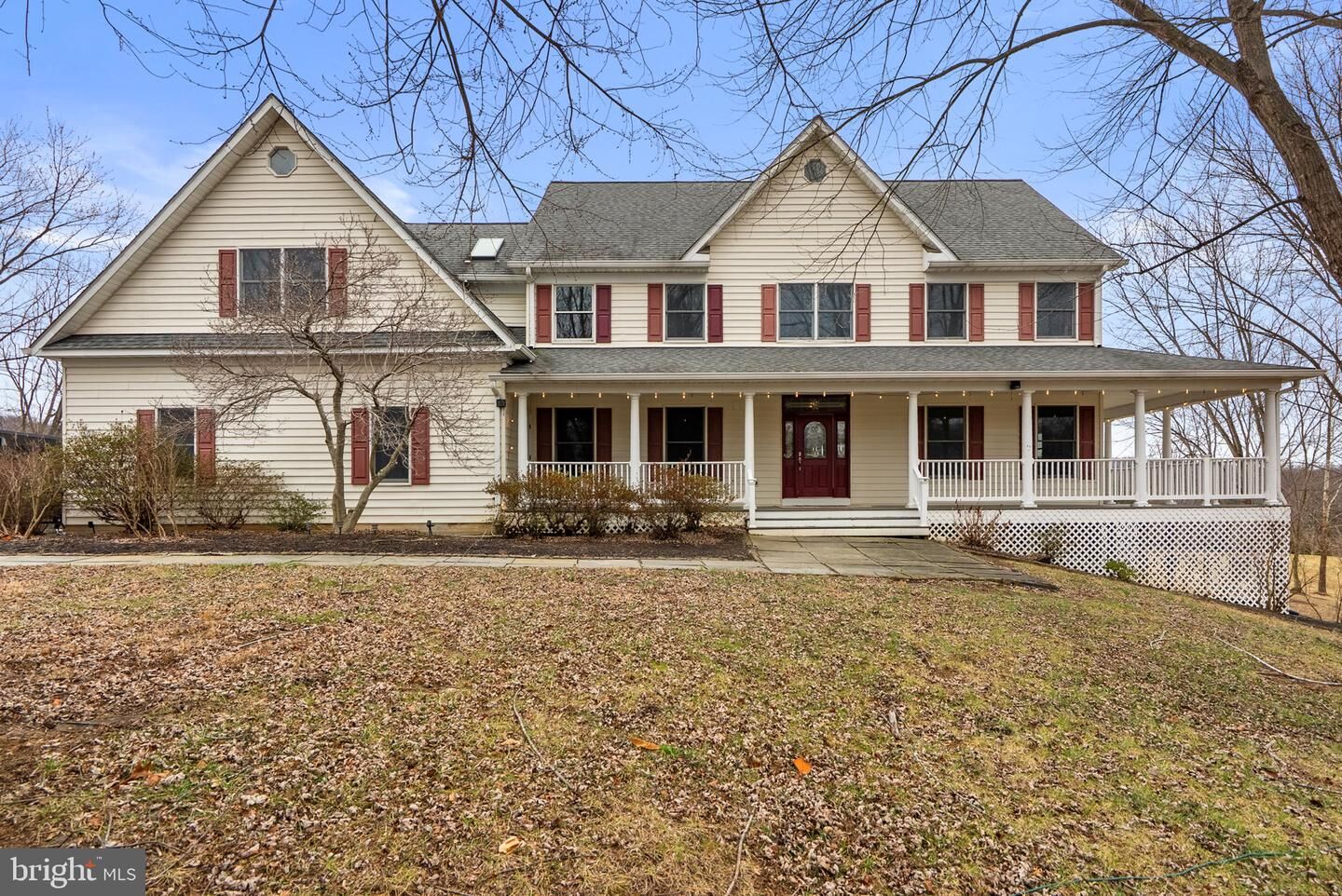 Property Photo: 38629 Liebchen Lane VA 20175