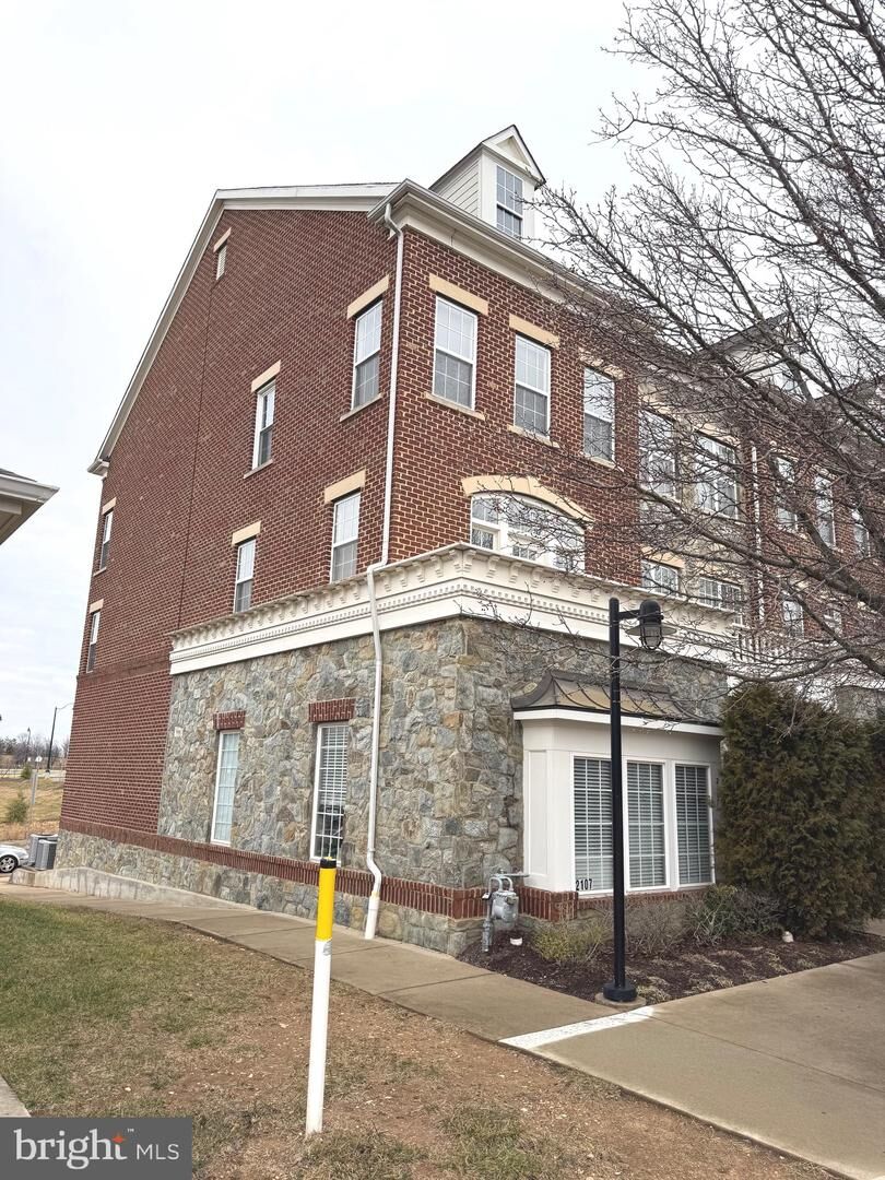 Property Photo:  2107 Idlewild Boulevard  VA 22401 