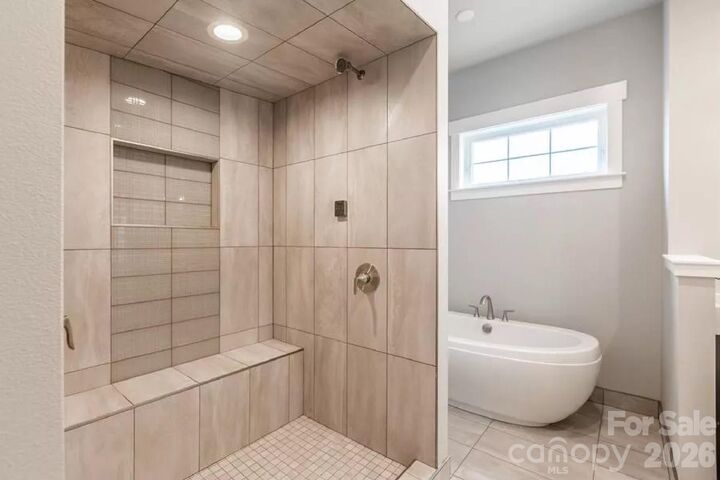 Property Photo: 5743 Lake Pointe Drive NC 28630