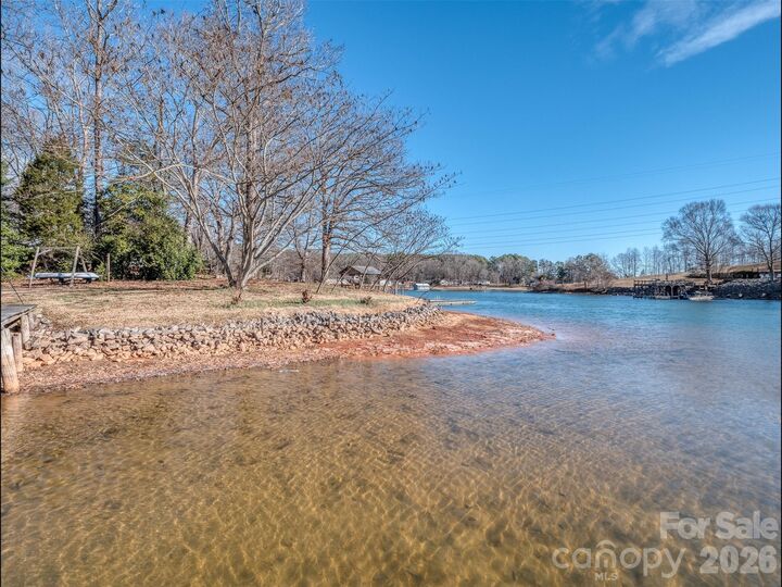 Property Photo: 4677 Stratford Lane NC 28037