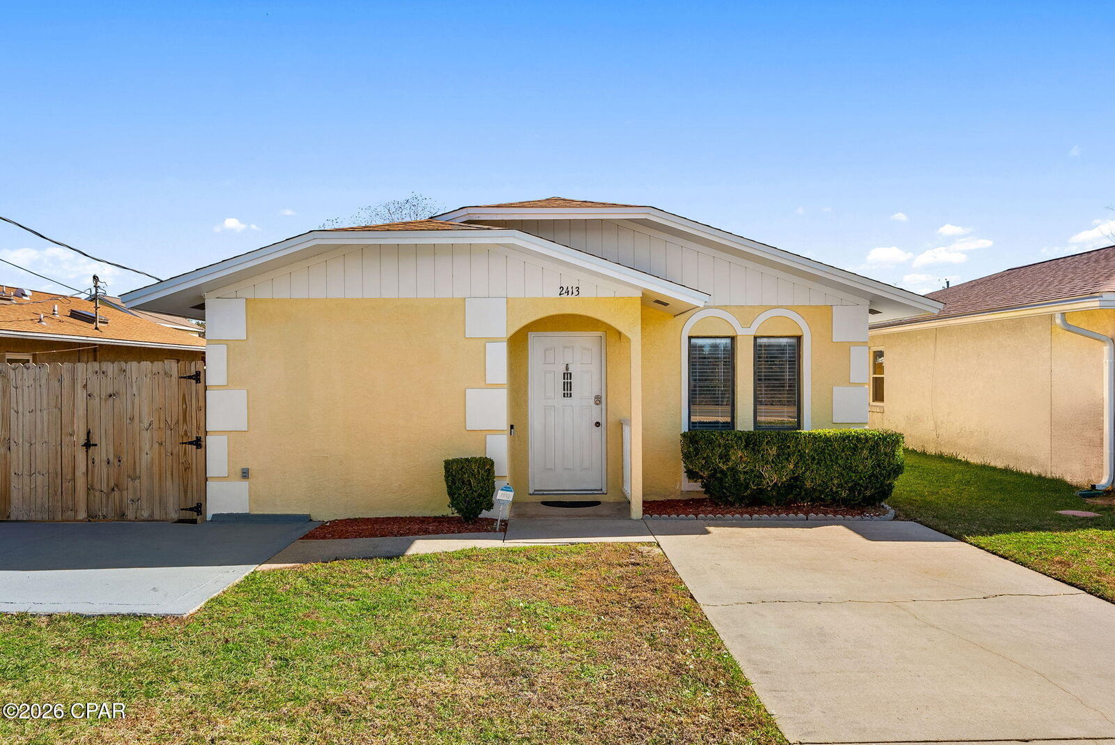 Property Photo: 2413 Minnesota Avenue FL 32444