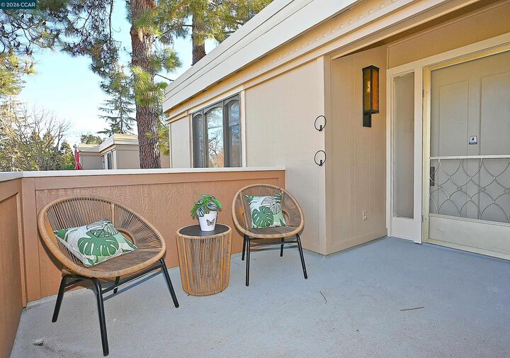Property Photo:  1857 Golden Rain Rd 1  CA 94595 