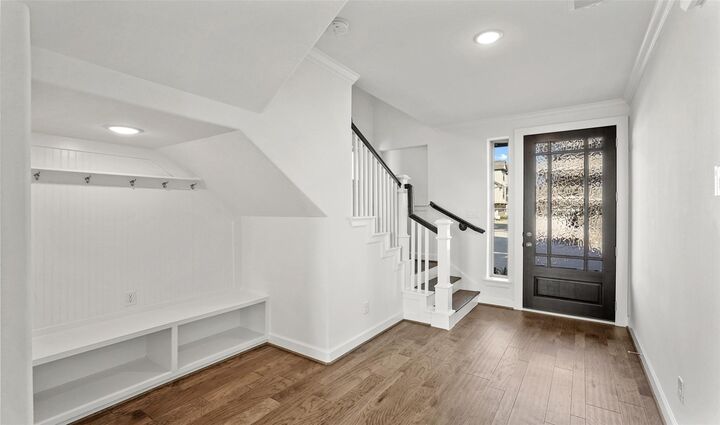 Property Photo:  10609 Centre Green Way  TX 77043 