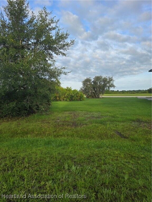 Property Photo:  Seneca Drive NW  FL 33852 