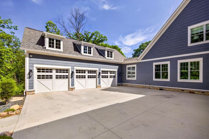 Property Photo: 3423 NW 76th Drive IA 50023