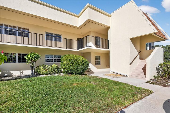 Property Photo: 7880 Palm Aire Lane 205 FL 34243