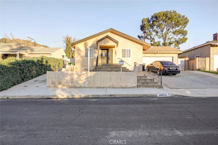 Property Photo:  10624 McClemont Avenue  CA 91042 