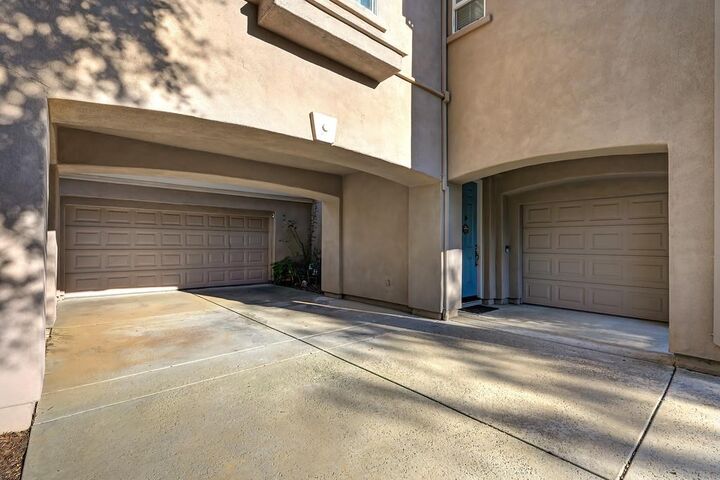 Property Photo: 211 Tarquina Court CA 95762