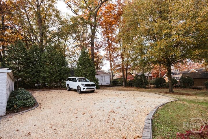 Property Photo:  293 Southview Drive  GA 30605 